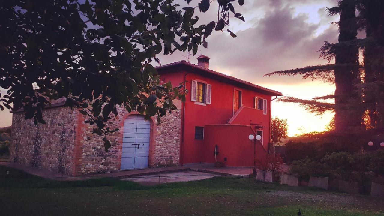 Agriturismo Sant'Ellero ซานกัสชาโน อิน วัลดีเปซา ภายนอก รูปภาพ